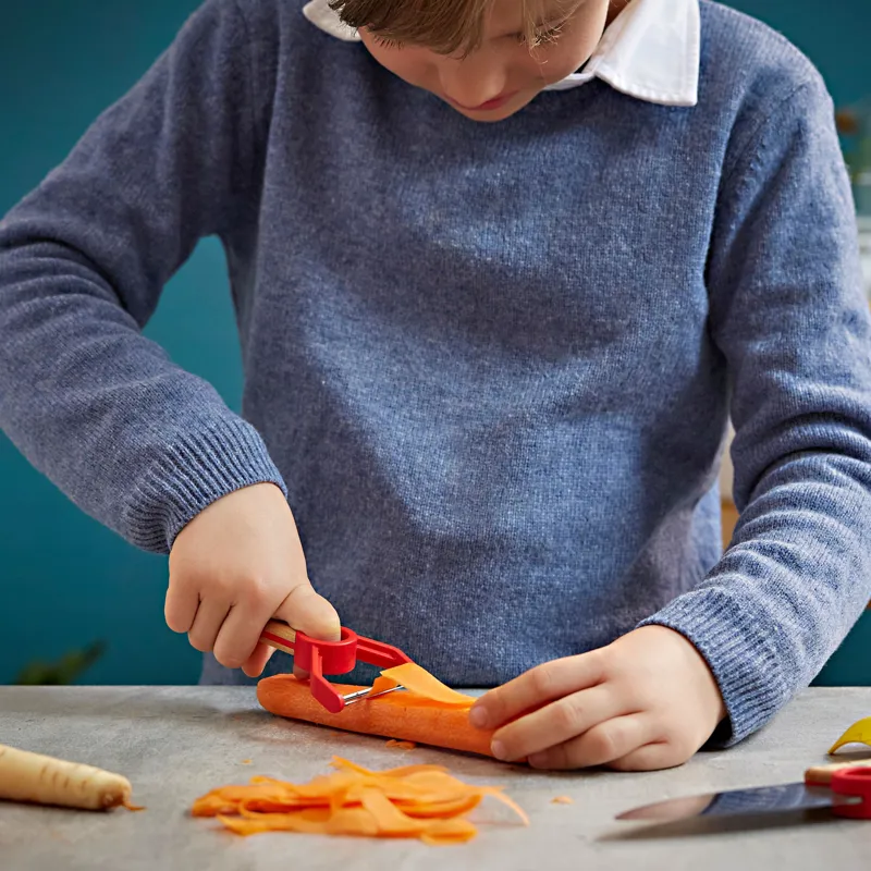 Opinel Le Petit Chef Kitchen Knife and Peeler Set-5